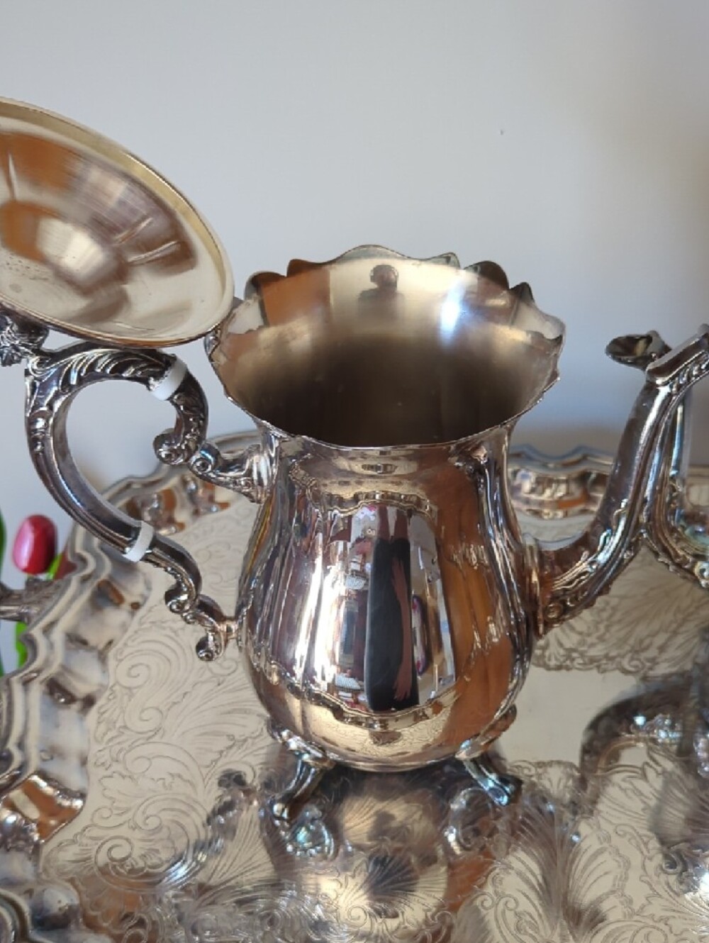 Elegant Silver Plated Tea & Coffee Service Set - Ornate Engraved Pieces - Picture 10 of 16